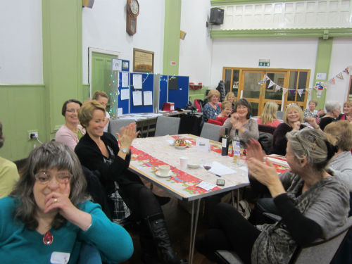 Crarckers team - overall winners-w500-h500